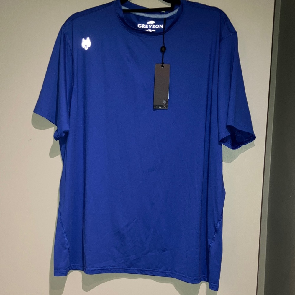 Greyson Sport Tshirt size XL NWT